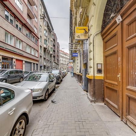Little Cola Apartment In Dohany Street With Ac Budapeste Exterior foto