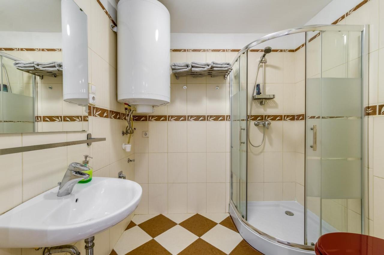 Little Cola Apartment In Dohany Street With Ac Budapeste Exterior foto